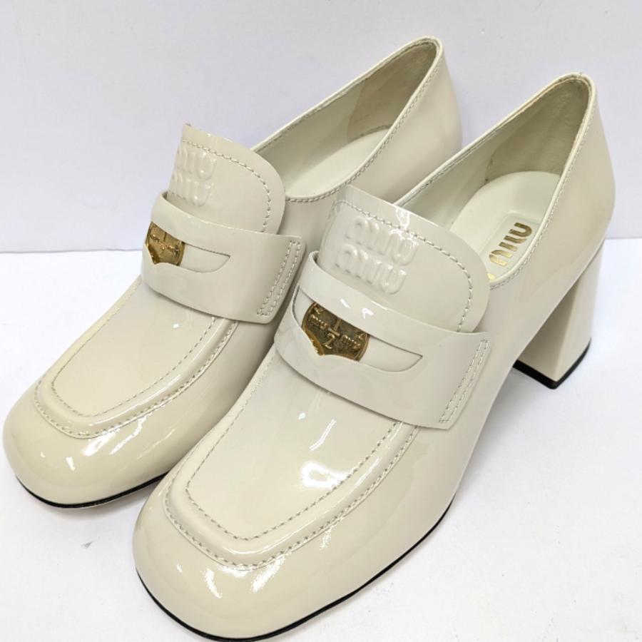 miu miu（ミュウミュウ） Dz801831 靴 ペニーローファー ロゴ コイン