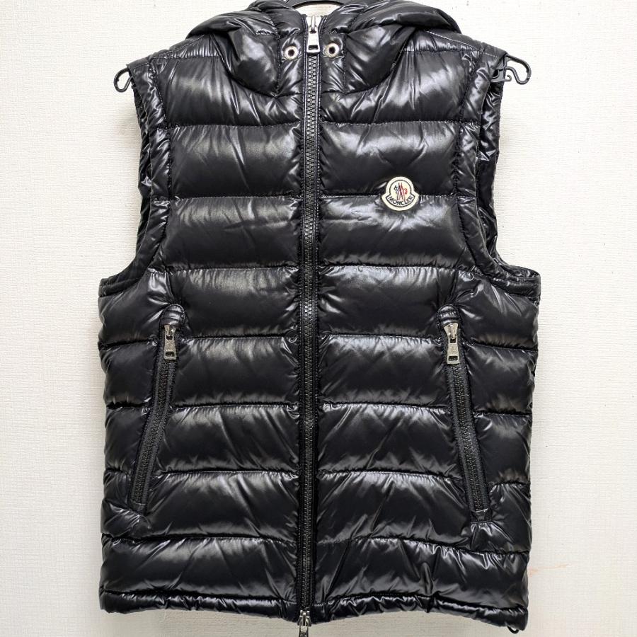 モンクレール ダウンベスト LANOUX ラヌー ブラック Dz802643 中古 MONCLER（モンクレール） Dz802643 ダウンベスト LANOUX ラヌー
