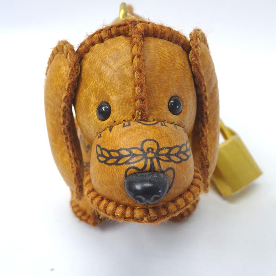 Ft548182 MCM チャーム キーリング キーホルダー 犬 ドッグ MYZ1SVI37