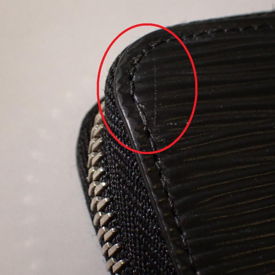 LOUIS VUITTON（ルイ・ヴィトン） Th690341 エピ ジッピーウォレット