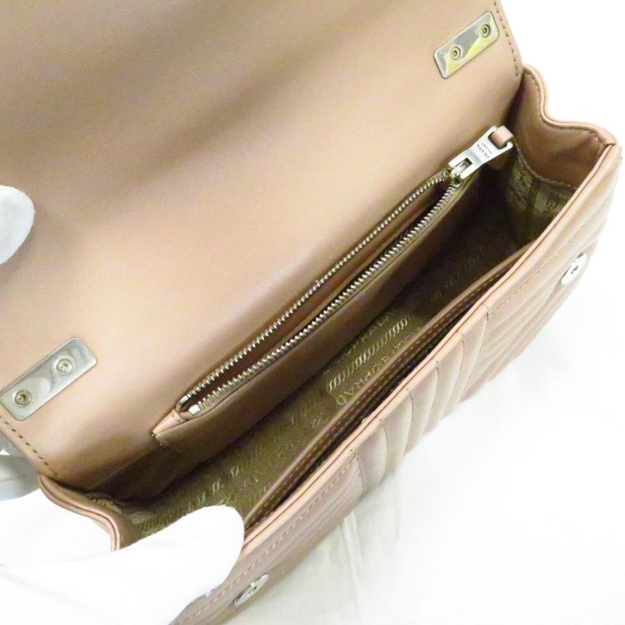 PRADA　ショルダーバッグ　革製 PRADA Th882711 プラダ チェーンショルダーバッグ 1BD201 本革 ピンク