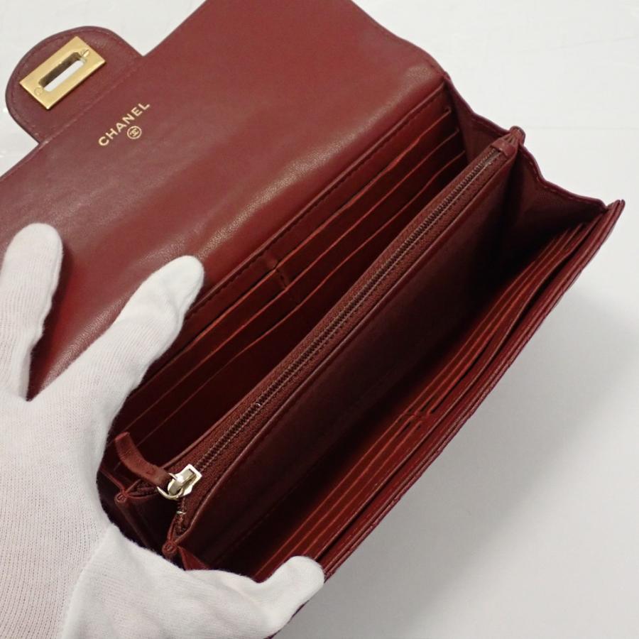 シャネル 二つ折り長財布  Vステッチ 本革 ゴールド金具 ワインレッド系 レディース Th984304 CHANEL 中古 CHANEL（シャネル） Th984304 二つ折り長財布 Vステッチ 本革 ゴールド