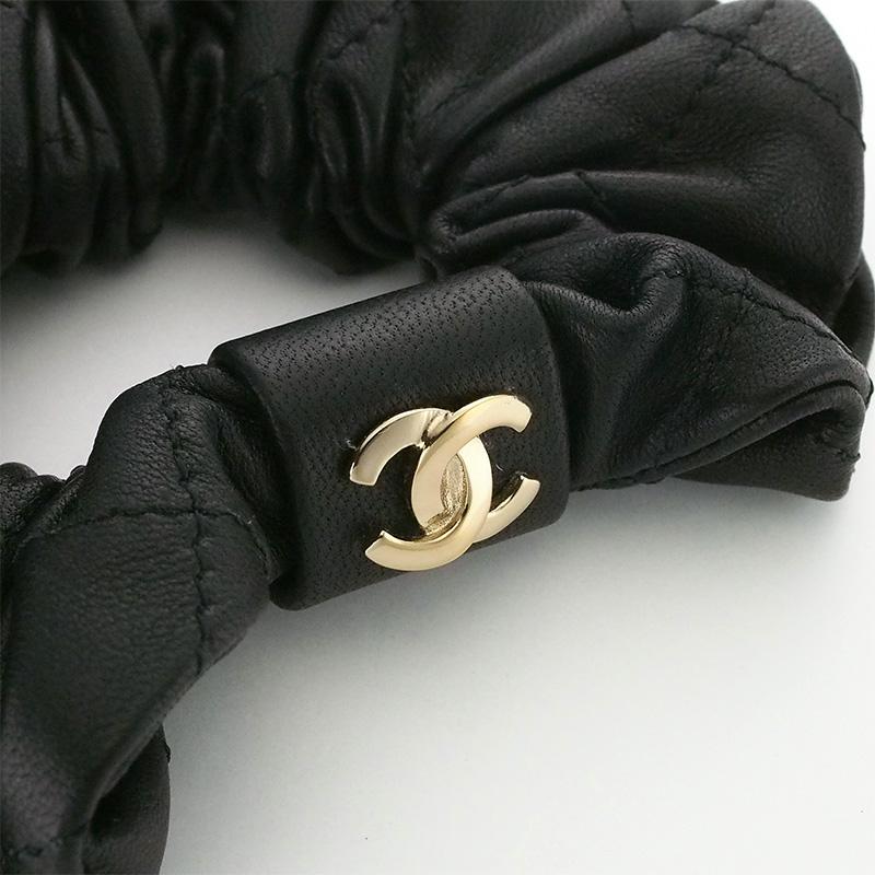 ◆ミウラ◆ シャネル CHANEL ココマーク シュシュ レザー ブラック A21K AA7926の画像