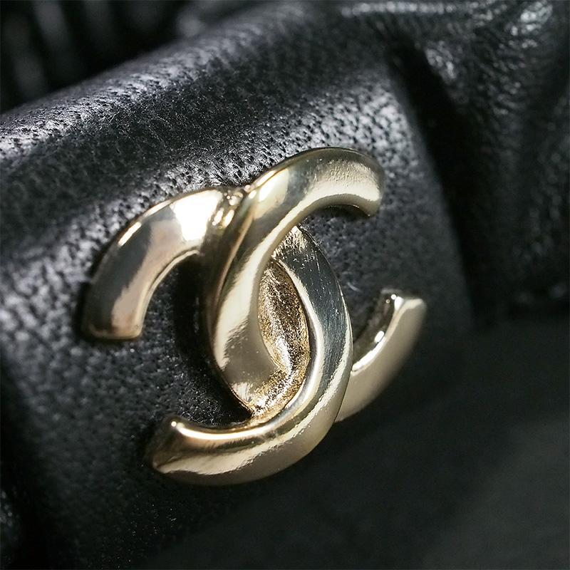 ◆ミウラ◆ シャネル CHANEL ココマーク シュシュ レザー ブラック A21K AA7926の画像