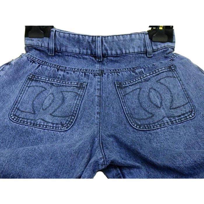 CHANEL 【中古】【美品】 シャネル 2022年秋冬 パールボタン CHANEL 【中古】【美品】 シャネル 2022年秋冬 パールボタン