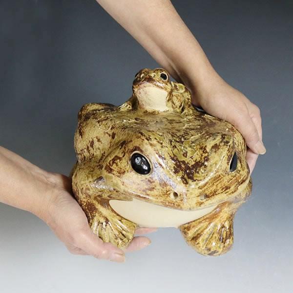 信楽焼 蛙 置物 かえる 陶器 縁起物 かわいい カエル おしゃれ ギフト