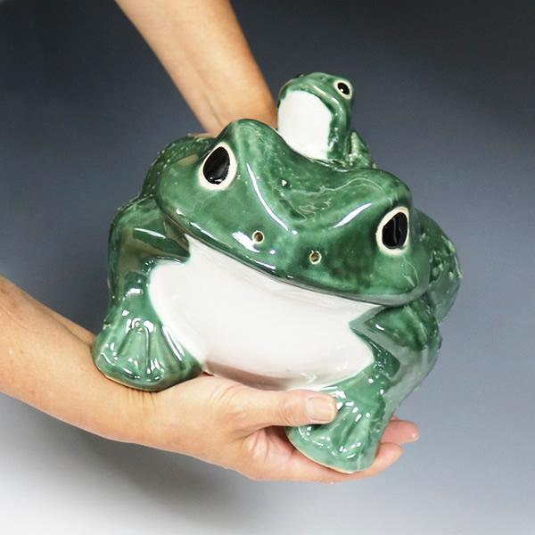 信楽焼 蛙 置物 かえる 陶器 縁起物 かわいい カエル おしゃれ ギフト