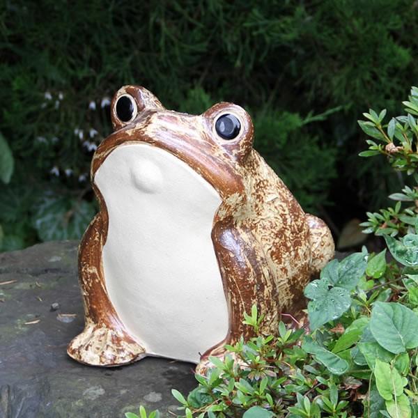 信楽焼 蛙 置物 かえる 陶器 縁起物 かわいい カエル おしゃれ ギフト 玄関 インテリア 庭 新築祝 開店祝 カエル君(茶色) ka-0063