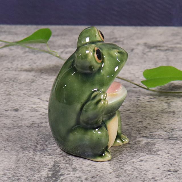 信楽焼 蛙 置物 かえる 陶器 縁起物 かわいい カエル おしゃれ ギフト