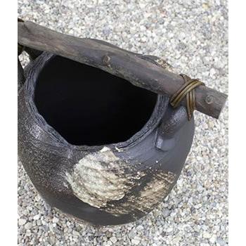 傘立て 陶器 おしゃれ 信楽焼 かさたて 和風 傘入れ モダン 黒 玄関 新築祝 ギフト シンプル 開店祝 流木付き刷毛目傘立て kt-0184_2