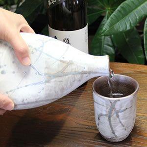 信楽焼 マイナスボトル 白色 焼酎、お水などが格段に美味しくなる保存