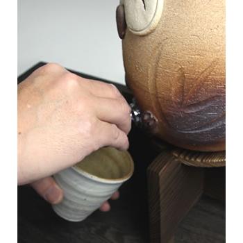 信楽焼 1升用フクロウ焼酎サーバー 陶器 ふくろう焼酎サーバー 焼酎
