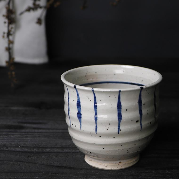 信楽焼 ペア 湯呑み 2客セット 結婚祝い かわいい ゆのみ 食器 や