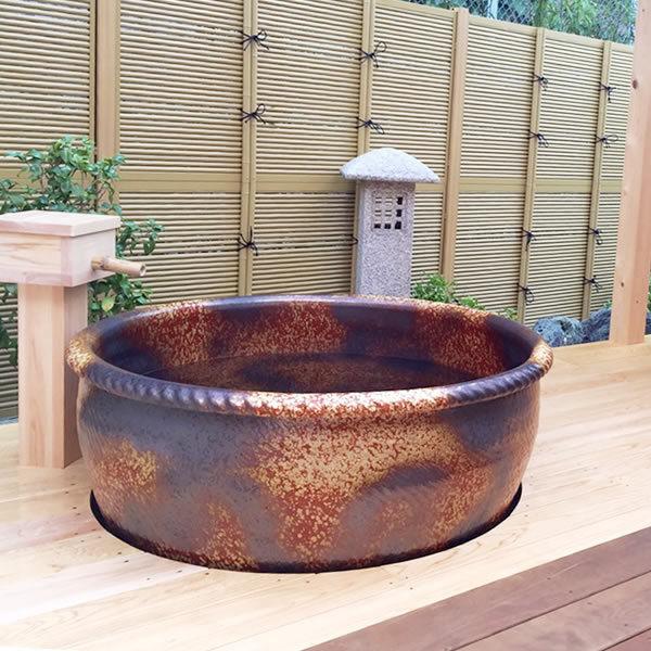 ブランド登録なし - 丸型 差しわたし1300×高さ600粍 信楽焼湯ぶね 手ひねり決定づける 瀬戸もの湯ぶね 瀬戸もの風呂 つぼ湯 つぼ風呂 風呂釜 風呂桶 やきもの 2階建てバス溜め桶 釜風呂 信楽焼ふろ 露天風呂 海水浴場 壷 DIY、工具-その他浴室、浴槽、洗面所設備