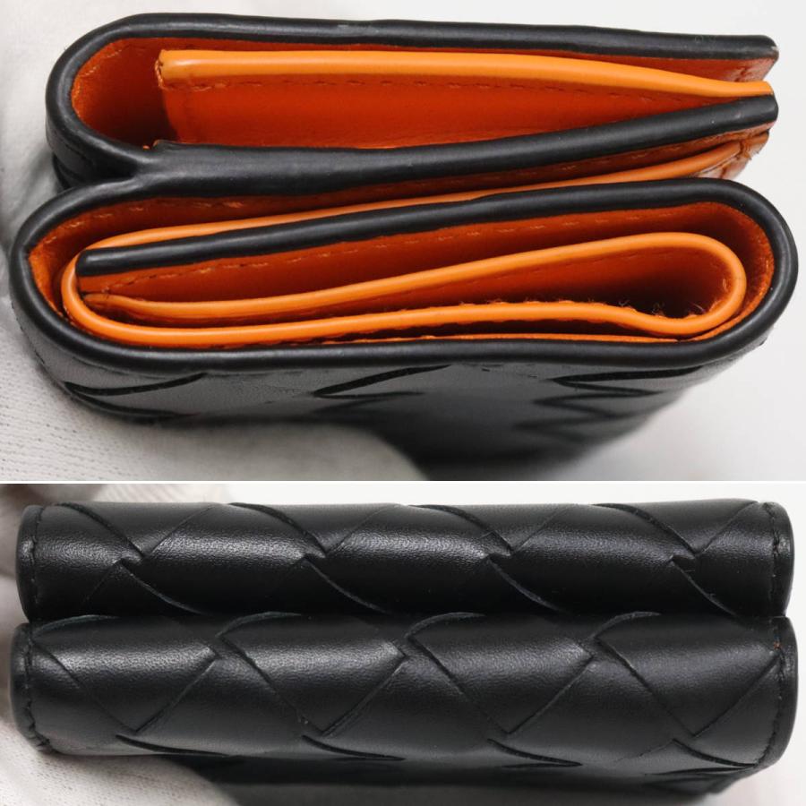 BOTTEGA VENETA（ボッテガ・ヴェネタ） イントレチャート 三つ折り財布