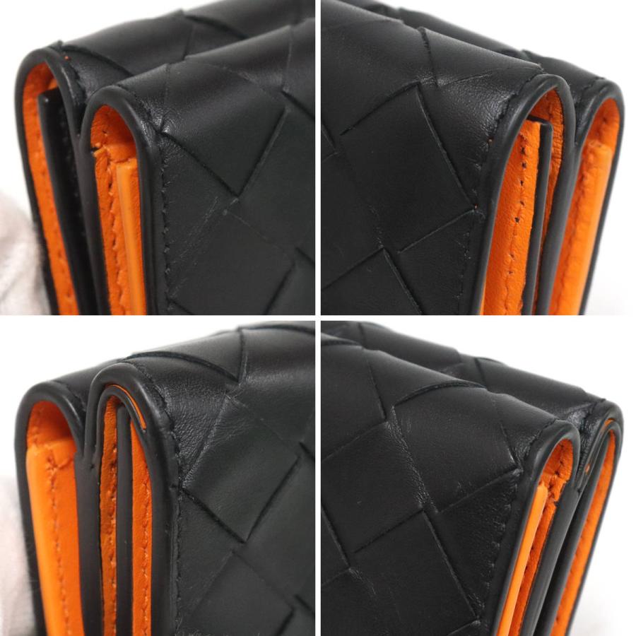 BOTTEGA VENETA（ボッテガ・ヴェネタ） イントレチャート 三つ折り財布