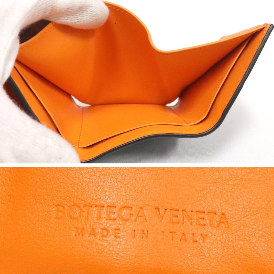 BOTTEGA VENETA（ボッテガ・ヴェネタ） イントレチャート 三つ折り財布