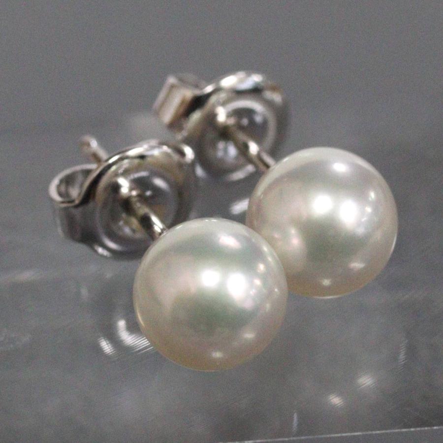MIKIMOTO（ミキモト） K18WGパールピアス パール6.7mm 1.8g ホワイト 