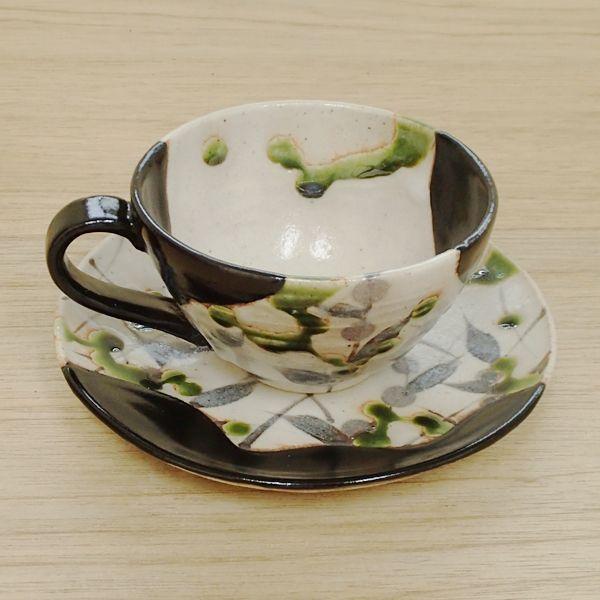 コーヒーカップ ソーサー 黒織部草紋 玉山窯 和陶器 おしゃれ 美濃焼