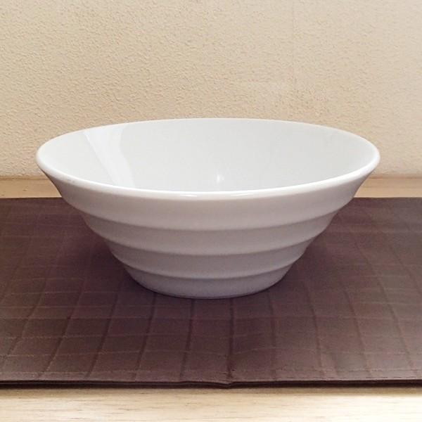 ラーメンどんぶり ラーメン丼 19cmボウル 白線段 ラーメン鉢 おしゃれ 業務用 美濃焼 9b341 29 正規品直輸入