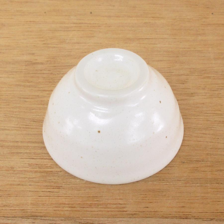 ぐい呑み うさぎ盃 白 ぐい飲み 陶器 日本酒 おしゃれ 業務用 美濃焼