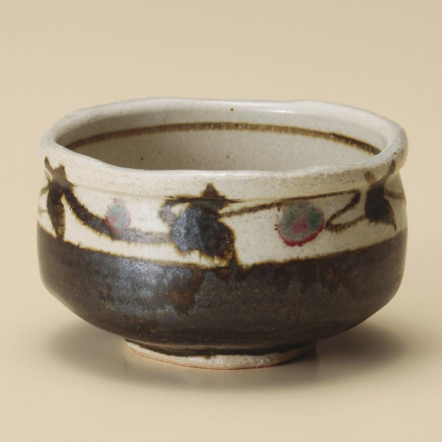 抹茶茶碗 唐草辰砂抹茶碗 手造り 美濃焼 25d41005-100 : 四季彩-陶器