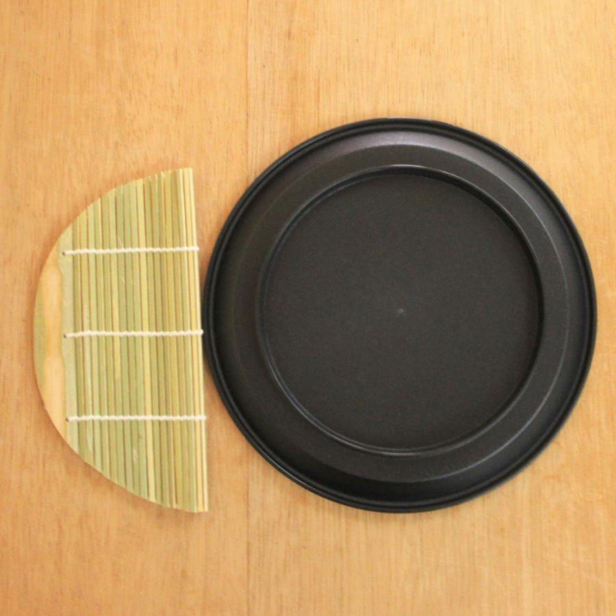 ざるそば 器 竹すだれ セット 朱渕黒 布目8寸そば皿 業務用 和食器 22a888-16-17 :7a896-16-17:四季彩-陶器ONLINE - 通販 - Yahoo!ショッピング ざるそば 器 竹すだれ セット 朱渕黒 布目8寸そば皿 業務用 和食器 22a888-16-17 :7a896-16-17:四季彩-陶器ONLINE - 通販 - Yahoo!ショッピング