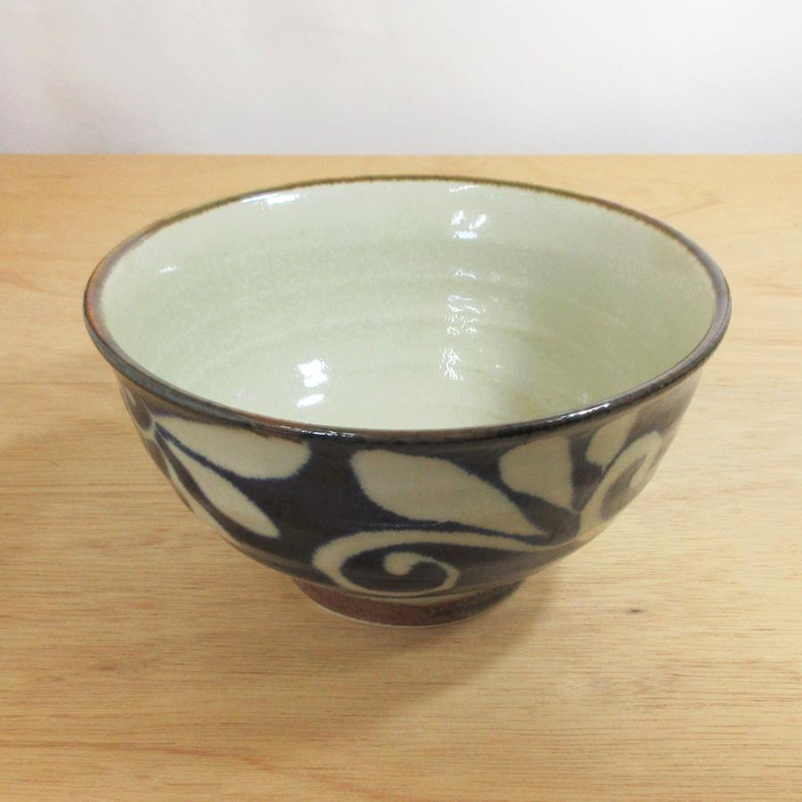 丼 そばどんぶり 多用丼 やちむん風 琉球ルリ唐草ヌキ唐草六兵衛