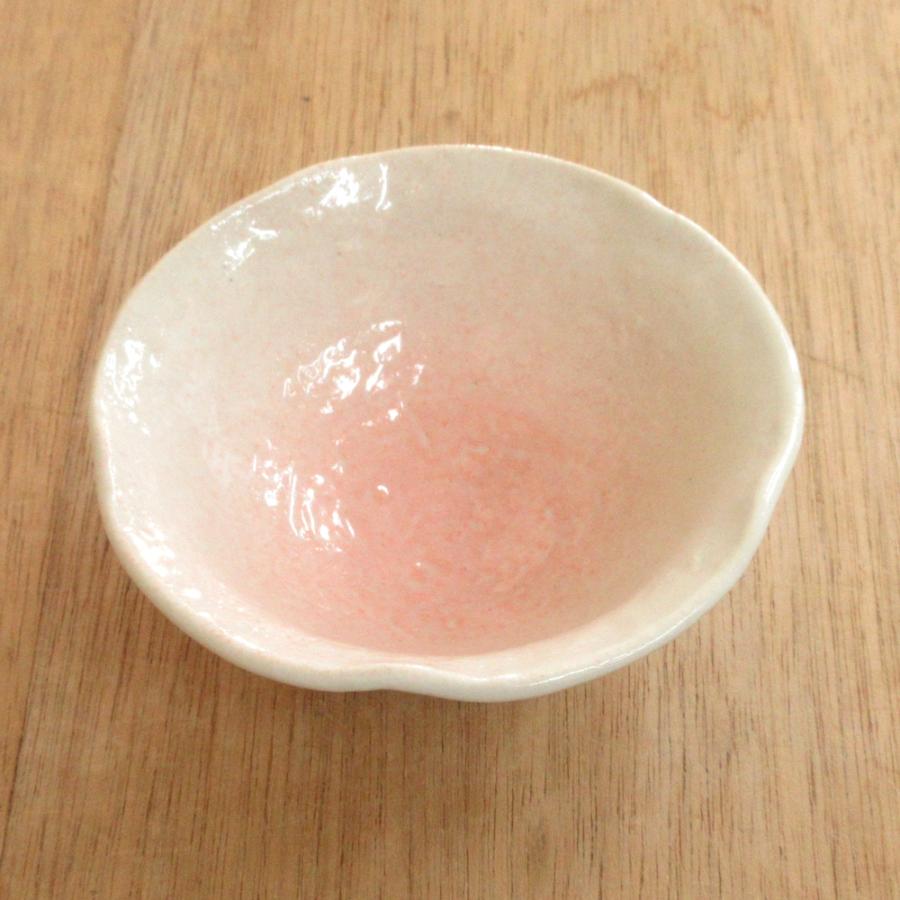 鉢 ボウル 小鉢 花型小鉢 12cm 桜志野 おしゃれ 和食器 業務用 美濃焼