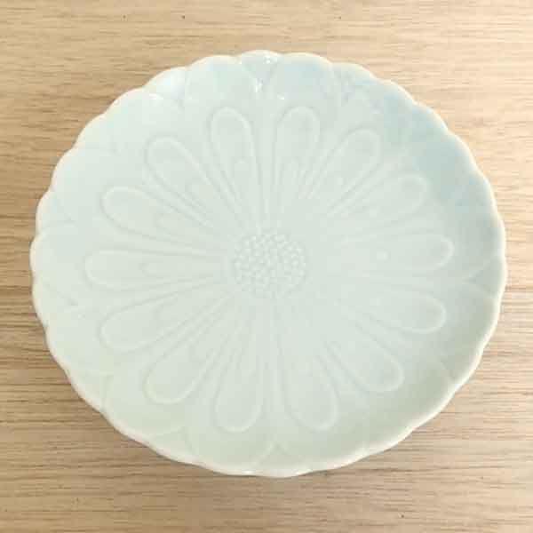 快山作　高台皿　青白　菊花 直径39センチ 塚本快示 青白磁 菊彫高台皿 人間国宝 大皿 陶器