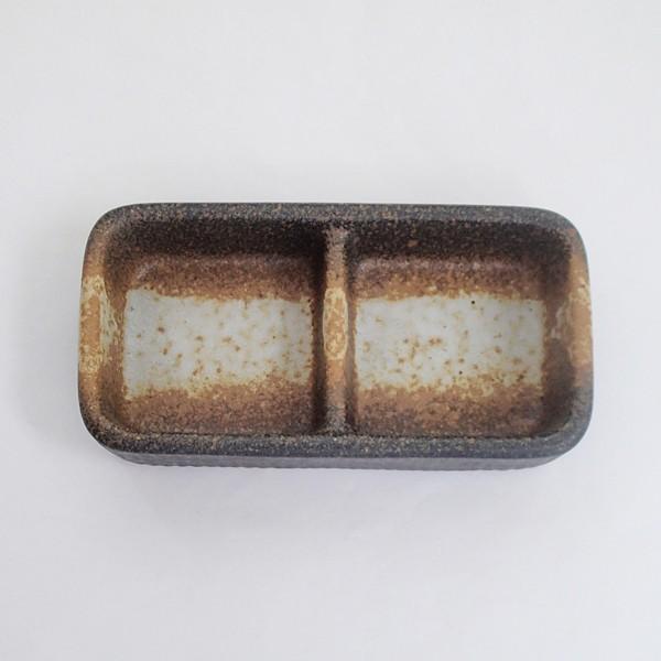 【陶器】黒2つ仕切り薬味皿×50枚セット Amazon｜食器 仕切り皿 小皿 醤油皿 2枚セット 薬味皿 仕切皿 調味料