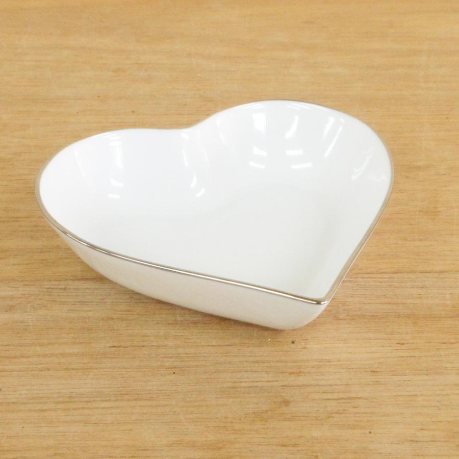 皿 ハート型プレート トリニティハート Sサイズ おしゃれ 洋食器 美濃
