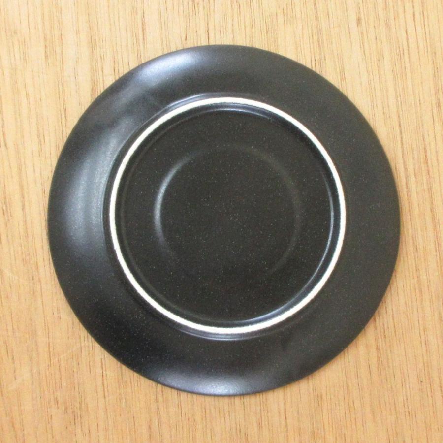 でおすすめアイテム 皿 小皿 丸皿 11 7cm 黒映 黒マット おしゃれ 和食器 業務用 美濃焼 在庫限り Discoversvg Com