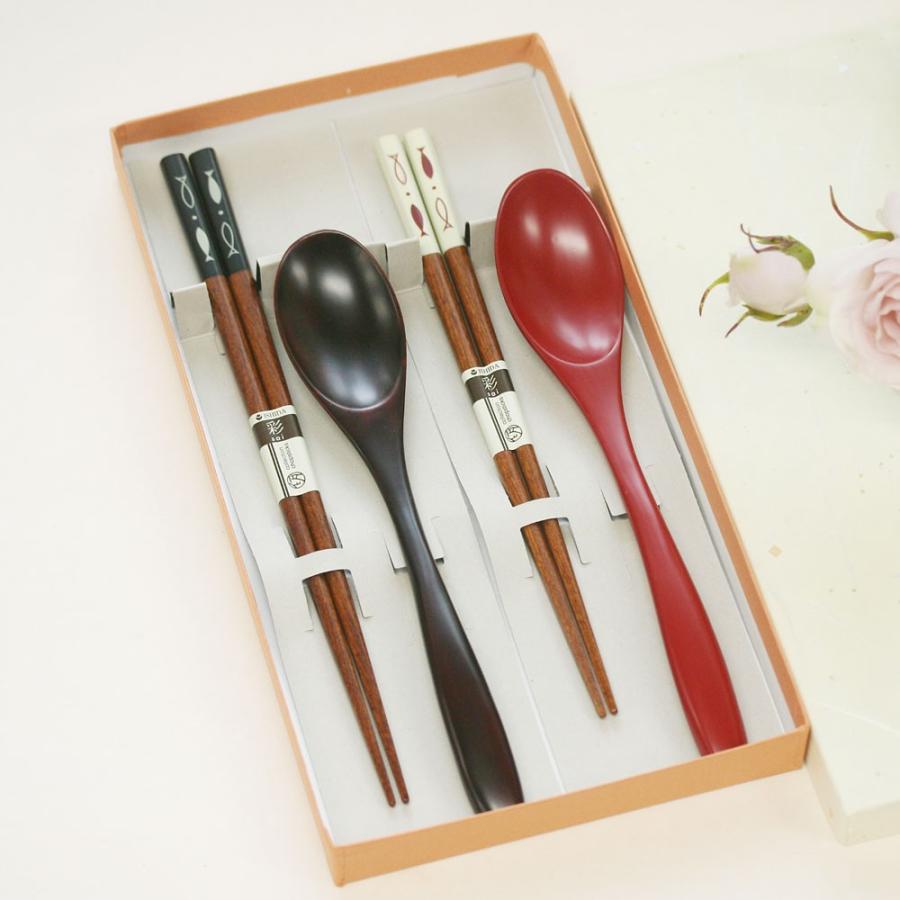 夫婦箸＆スプーンセット 名入無料 送料無料 ギフト 敬老の日 お土産 おしゃれ 137312491越前漆器さじべえ 名入れギフト 通販