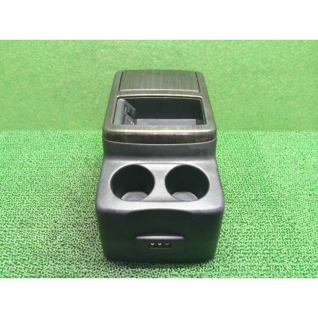 エルグランド エルグランド DBA-TE52 フロントセンターコンソール