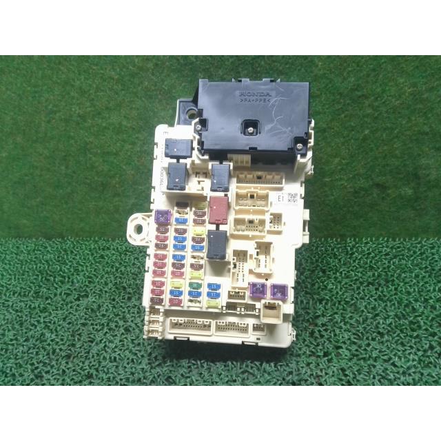 N-BOX N−BOX DBA-JF1 ヒューズボックス 91,542km ※送料込