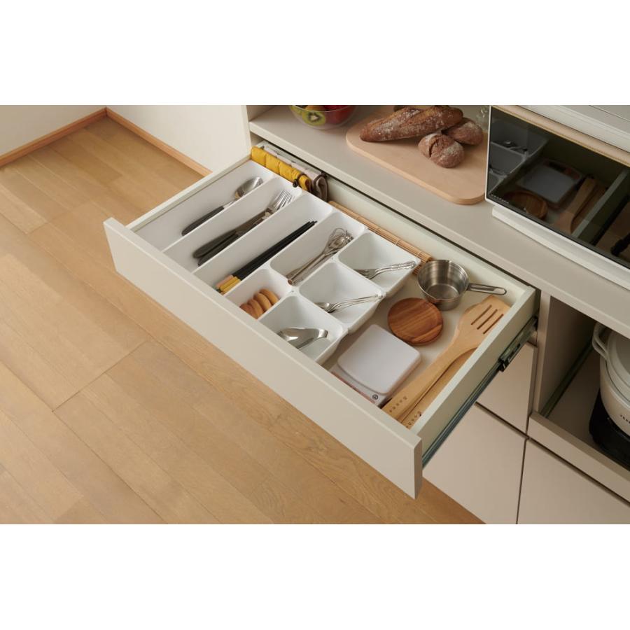 【今月末までの出品】値下げしました！パモウナ　食器棚 今月末までの出品】値下げしました！パモウナ 食器棚 今月末まで