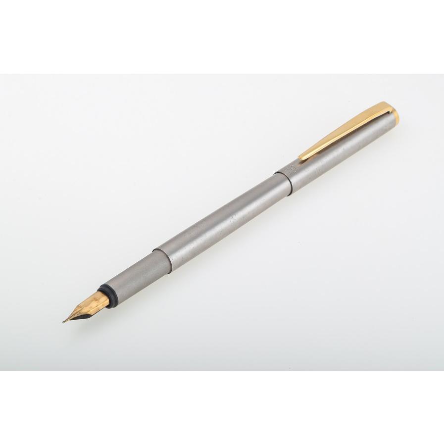 MONTBLANC(筆記具、時計) MONTBLANC(モンブラン) 万年筆 MONTBLANC(筆記具、時計) MONTBLANC(モンブラン) 万年筆
