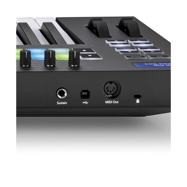 NOVATION Launchkey 37 MK3 MIDIキーボード Novation Launchkey 37 MK3 Controller-keyboard