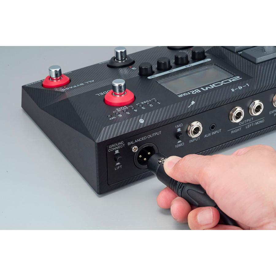 ズーム(楽器) ZOOM ズーム B2 FOUR Effects & Amp Emulator ベース用 