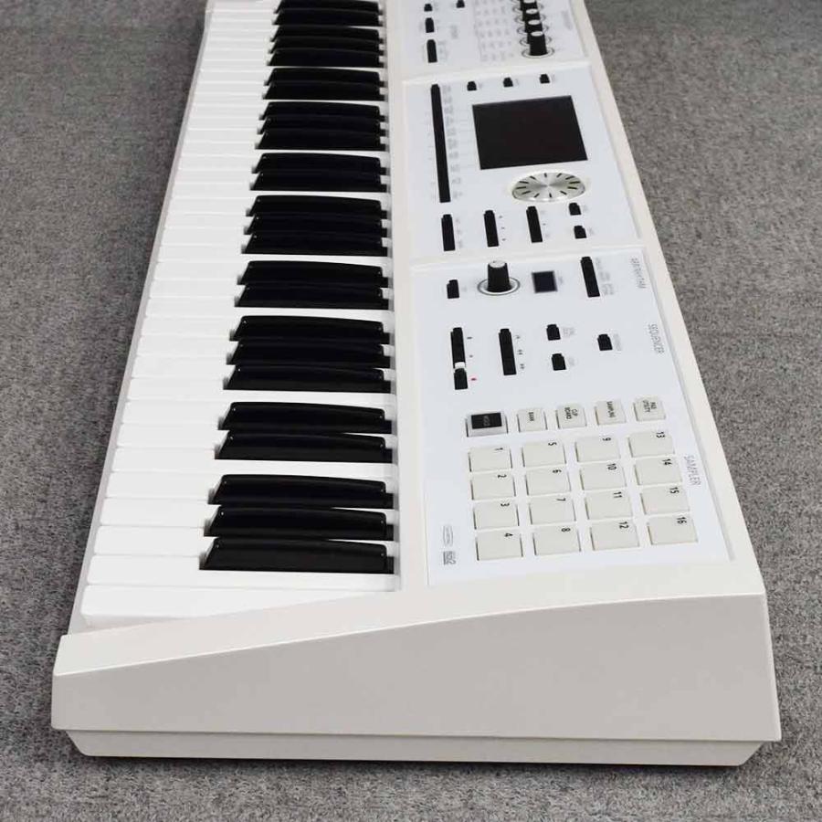 [美品]Roland FA-06-SC 限定ホワイト Roland FA-06-SC 発表！800音色以上追加したFA06ホワイトモデル