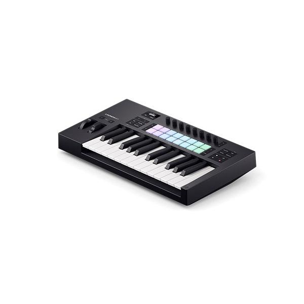 novation ノベーション Launchkey 25 MK4 MIDIキーボード 25鍵盤