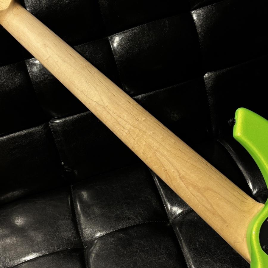 MUSICMAN ミュージックマン BONGO 6 HH/M/Mantis Green 6弦エレキベース 〔新宿PePe店〕の画像