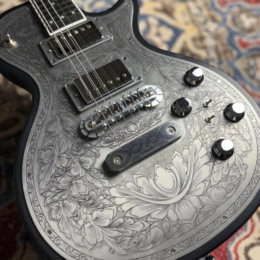 激レア GLAY HISASHI binary バイナリー ペンダント 限定品 HISASHI（GLAY）のシグネチャー・ギターがゼマイティス・メタル