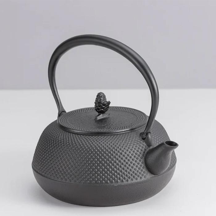 岩鋳（IWACHU） IH対応 南部鉄器 鉄瓶 18型平丸アラレ 黒焼付 1.7L