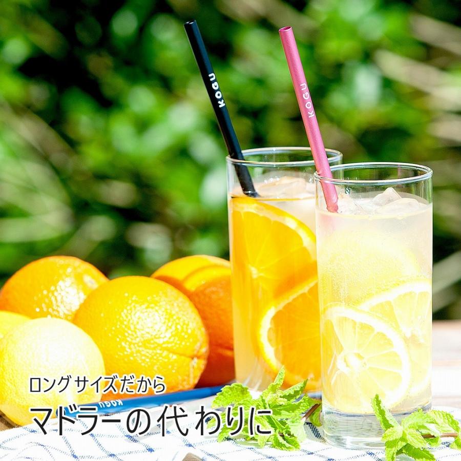 味噌汁ストロー 同僚のアティーちゃんは味噌汁ストローで飲みます（笑） この発想は