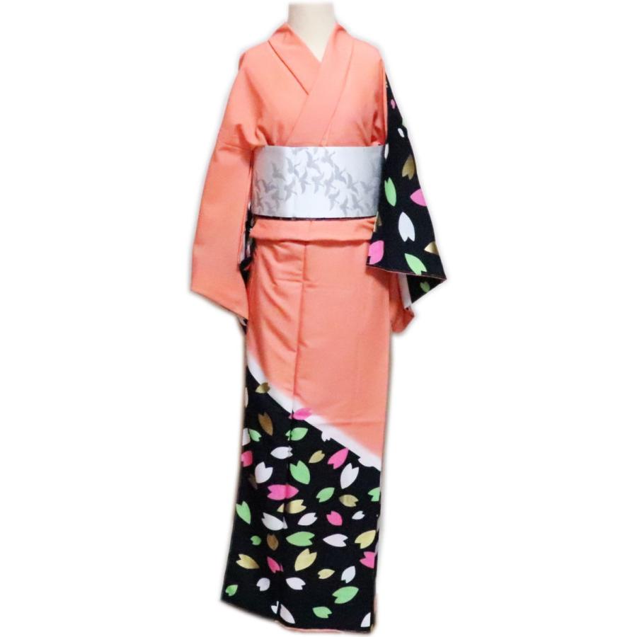 仕立上 絵羽“胴抜仕立 ピンク黒色分け地 金箔 桜花びら「舞台衣装