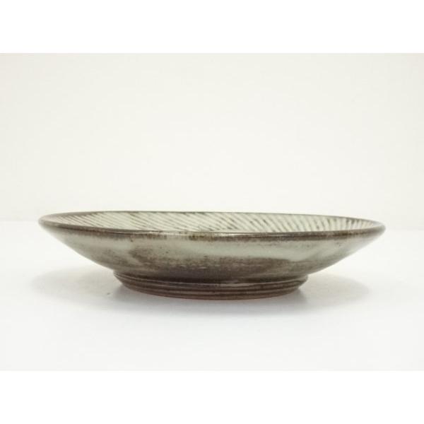 陶芸家　人間国宝　島岡達三　象嵌赤絵　草花文皿　大皿　共箱 ys7258142; 人間国宝 島岡達三造 象嵌赤絵草花文皿（共箱）【道