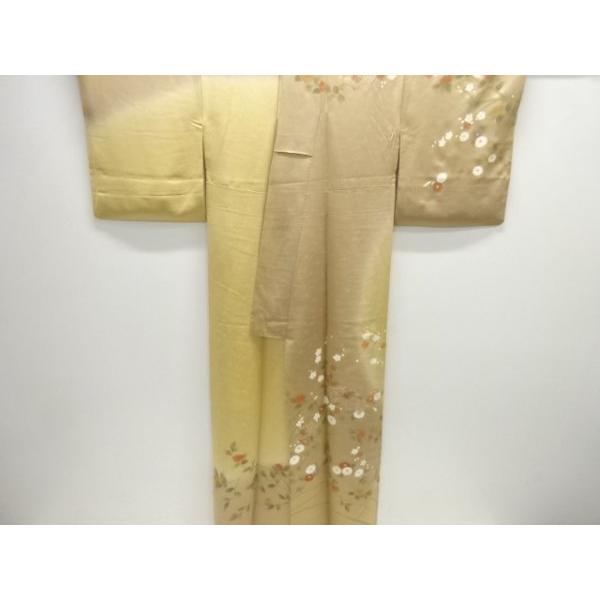 ys7493390; 地紙に菊・梅模様刺繍一つ紋訪問着【着】_8
