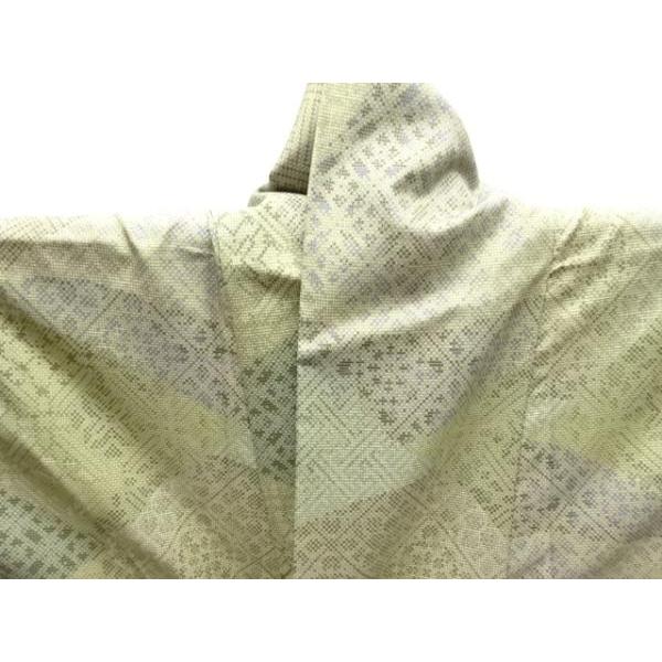 ys7739300; 菱に華紋・幾何学模様織り出し本場大島紬着物(7マルキ)【着】_5